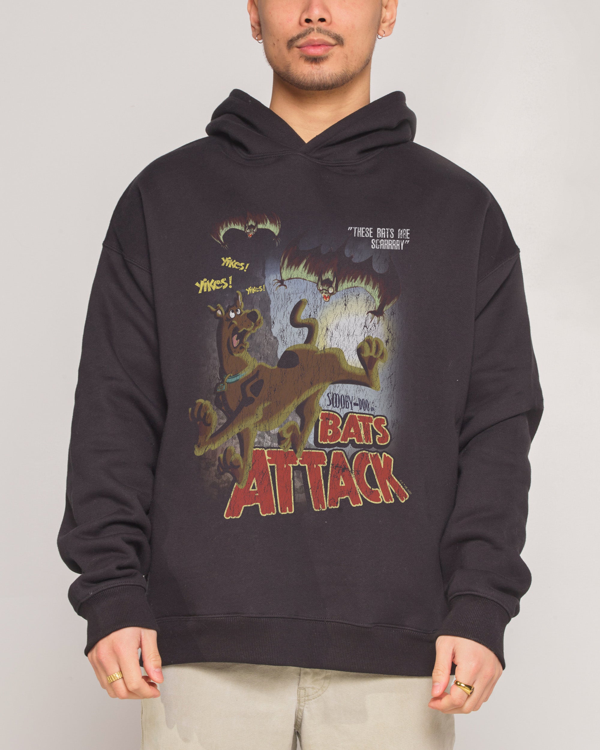 Scooby-Doo Bats Attack Unisex Hoodie - 90s Boxy Fit, 80% Cotton 340gsm